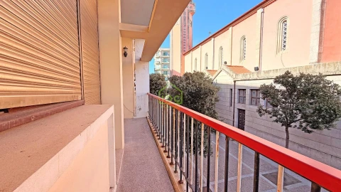 Apartamento T3 para Venda em Póvoa de Varzim, Beiriz e Argivai