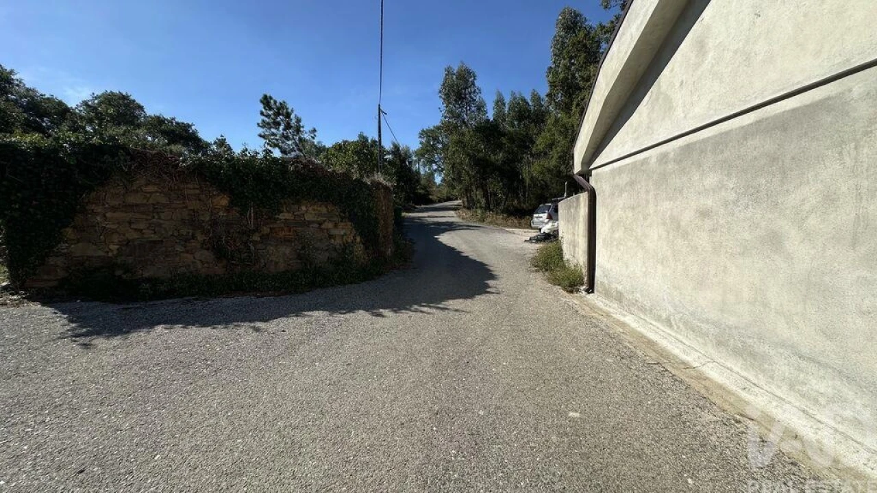Terreno para Venda em Pedrogão Grande Foto 2
