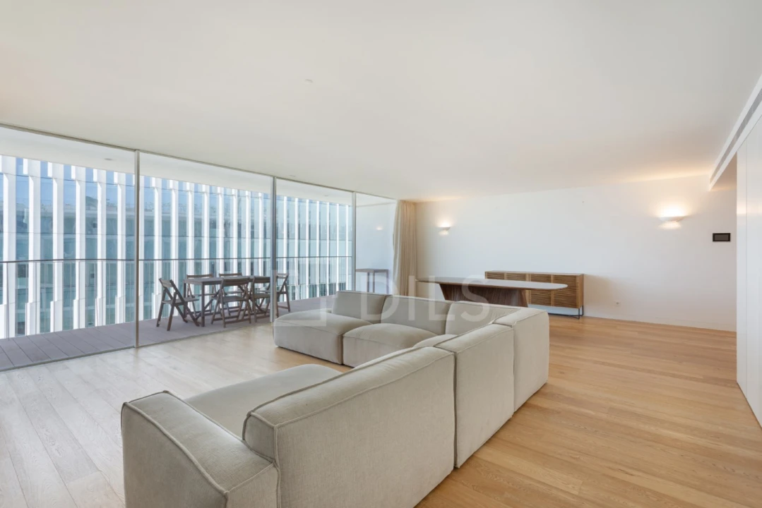 Apartamento T3 para Venda em Misericórdia Foto 9
