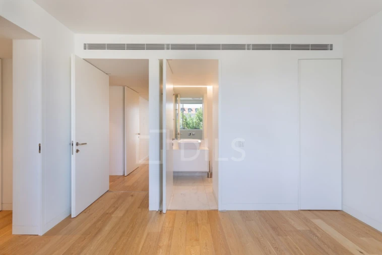 Apartamento T3 para Venda em Misericórdia Foto 23
