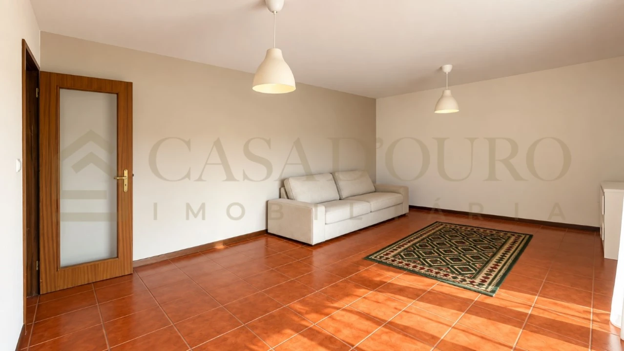 Apartamento T3 para Venda em Rio Tinto Foto 1