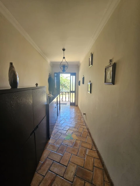 Moradia T4 para Venda em Arco de Baúlhe e Vila Nune