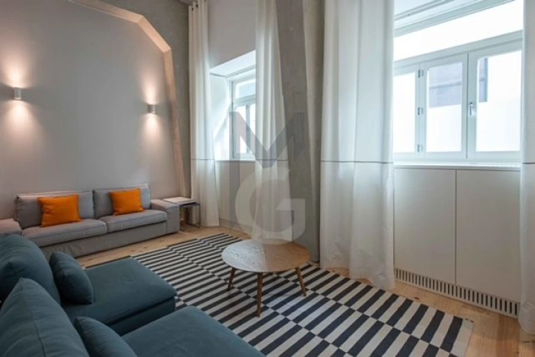 Apartamento T2 para Venda em Misericórdia Foto 2