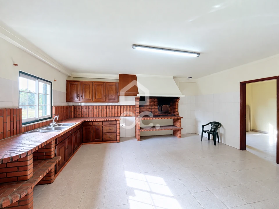 Moradia T6 para Venda em Caldas da Rainha - Santo Onofre e Serra do Bouro Foto 10