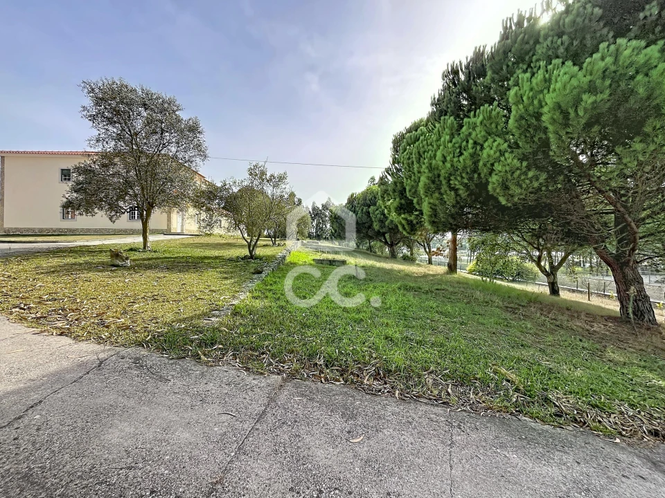 Moradia T6 para Venda em Caldas da Rainha - Santo Onofre e Serra do Bouro Foto 34