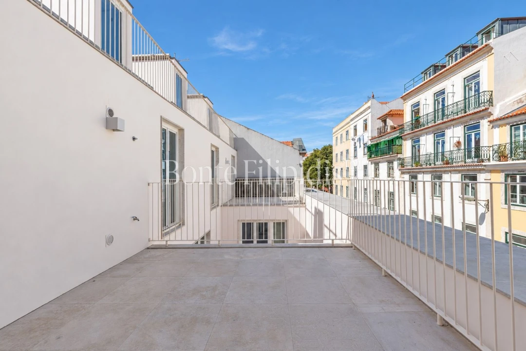 Apartamento T5 para Venda em Estrela Foto 13