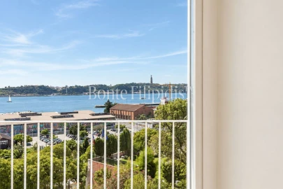 Apartamento T5 para Venda em Estrela