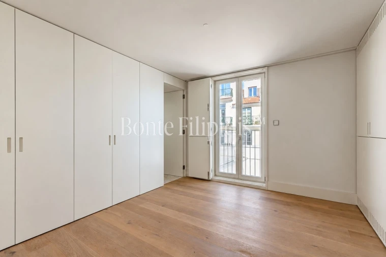 Apartamento T5 para Venda em Estrela Foto 4
