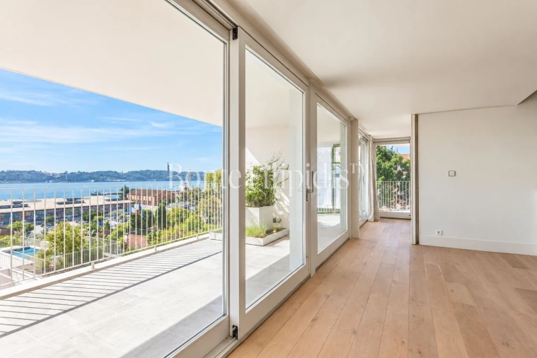 Apartamento T5 para Venda em Estrela Foto 21