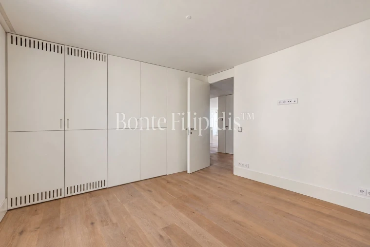 Apartamento T5 para Venda em Estrela Foto 6