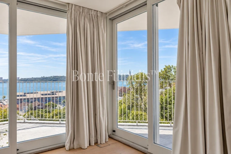 Apartamento T5 para Venda em Estrela Foto 9