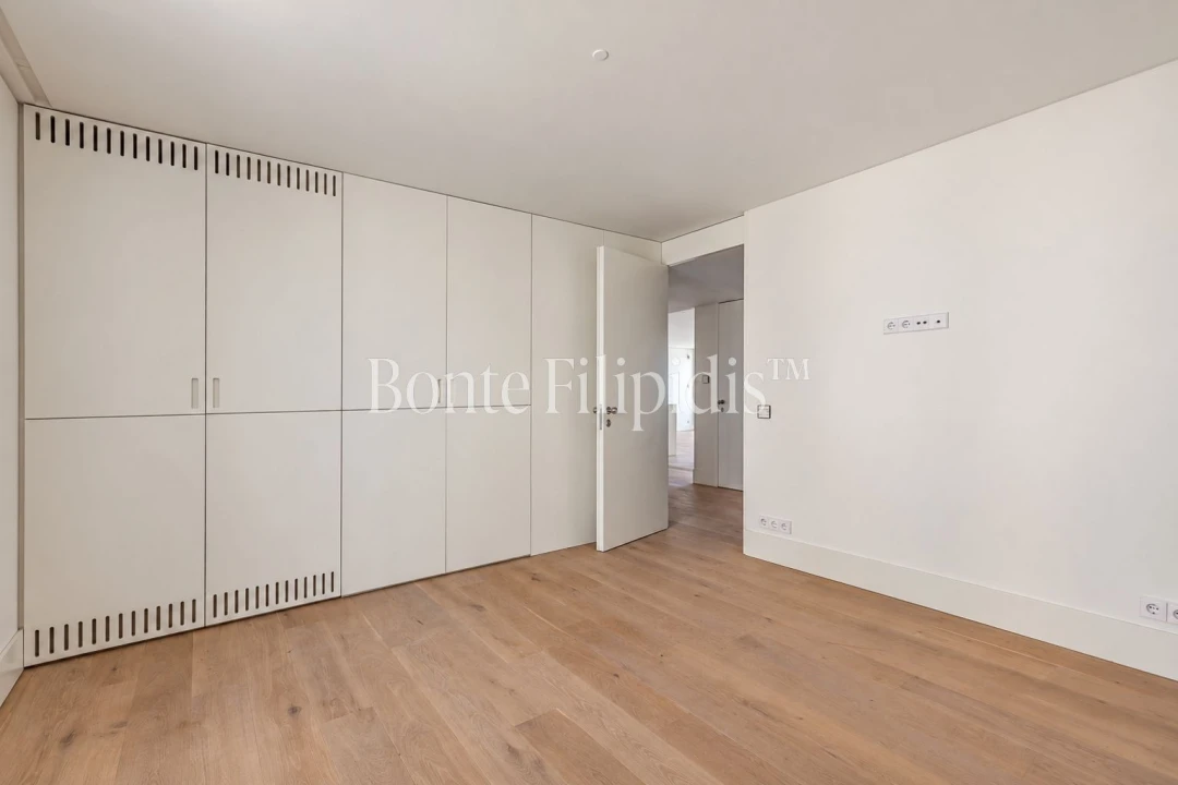 Apartamento T5 para Venda em Estrela Foto 6