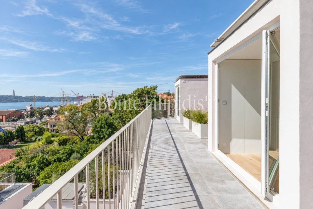 Apartamento T5 para Venda em Estrela Foto 36