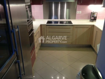 Moradia T3 para Venda em Quarteira