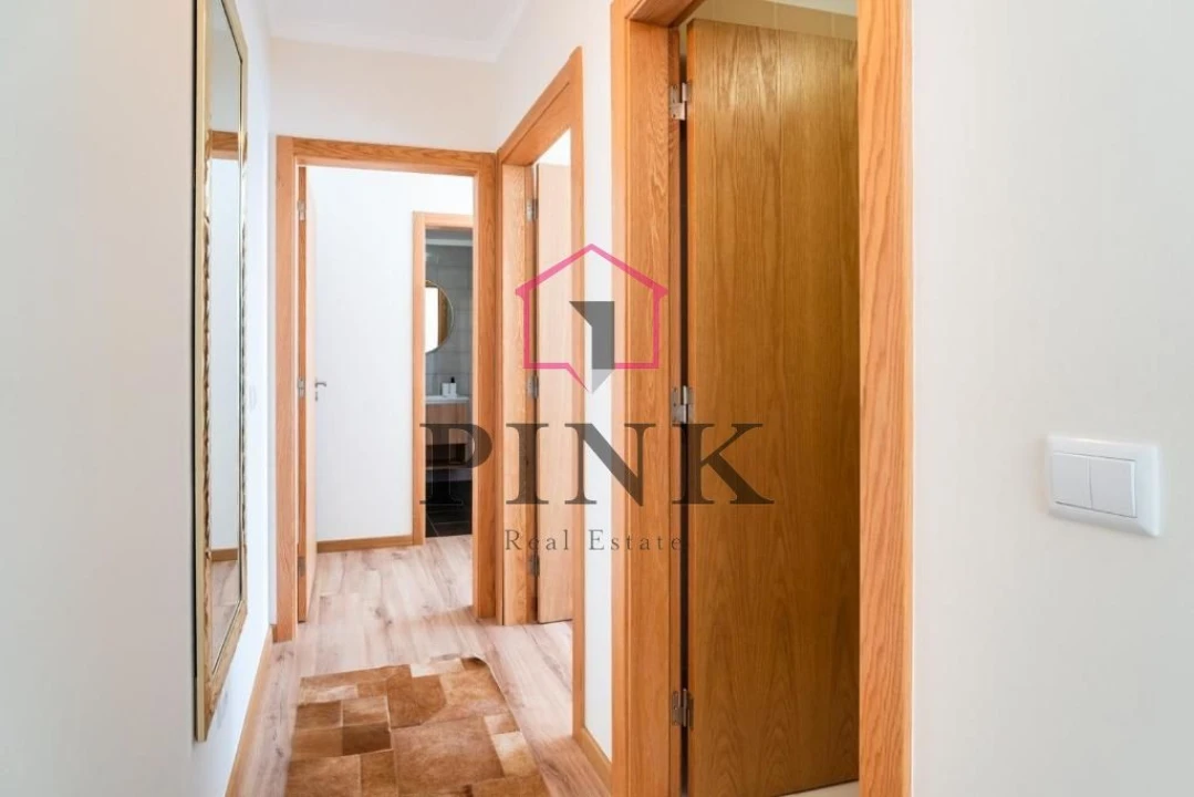 Apartamento T2 para Venda em Caniço Foto 13