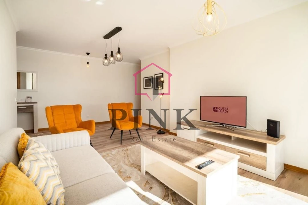 Apartamento T2 para Venda em Caniço Foto 1