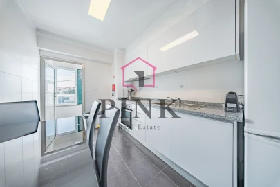 Apartamento T2 para Venda em Caniço