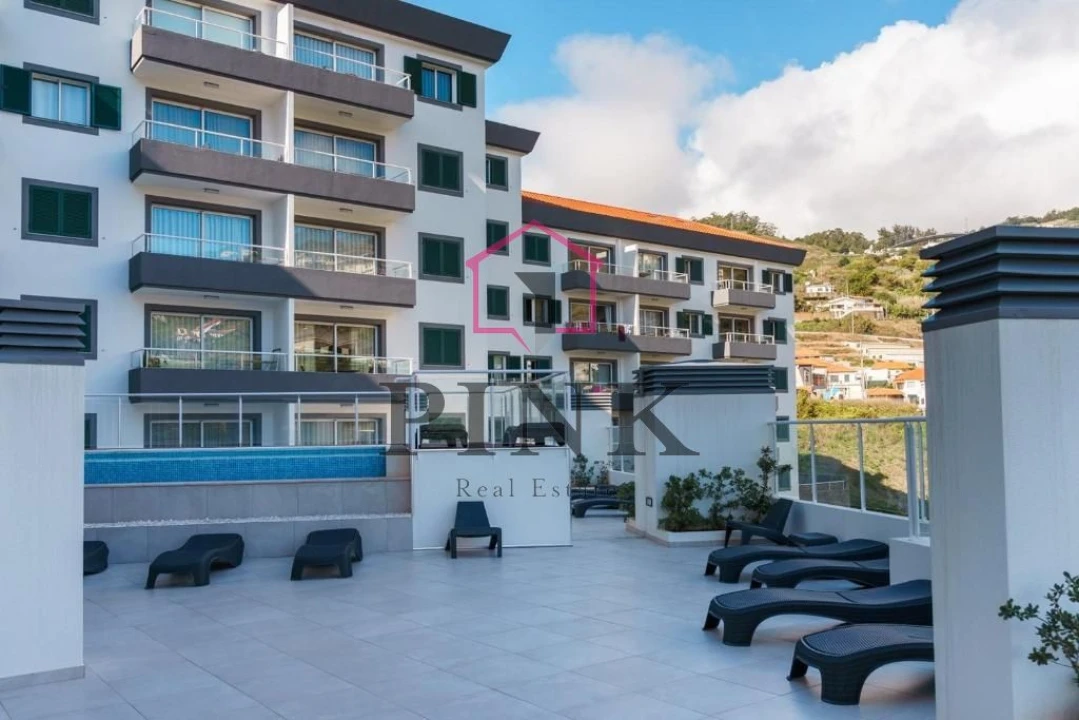 Apartamento T2 para Venda em Caniço Foto 29