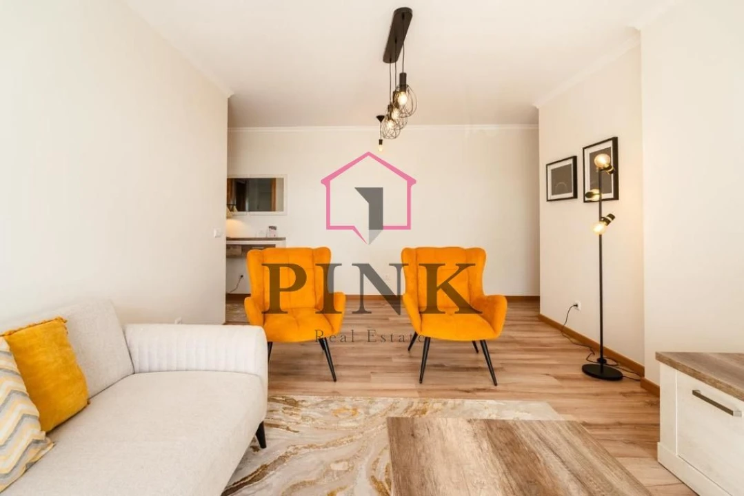 Apartamento T2 para Venda em Caniço Foto 11