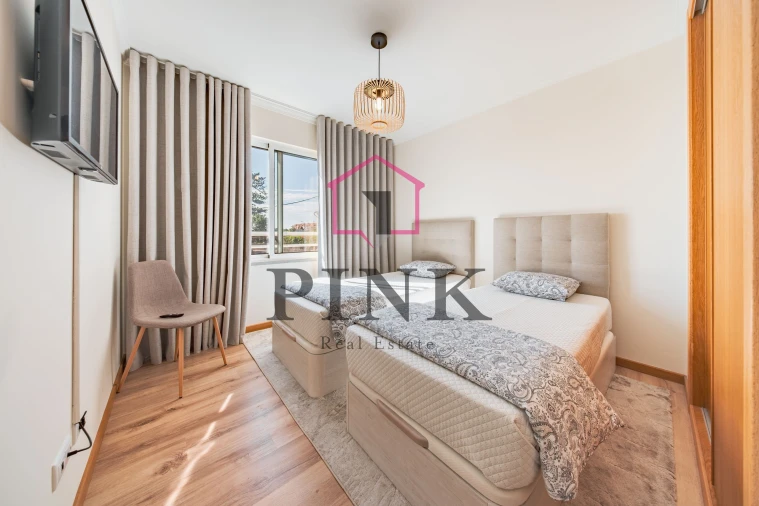 Apartamento T2 para Venda em Caniço Foto 18