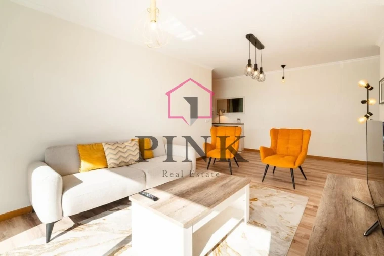 Apartamento T2 para Venda em Caniço Foto 5
