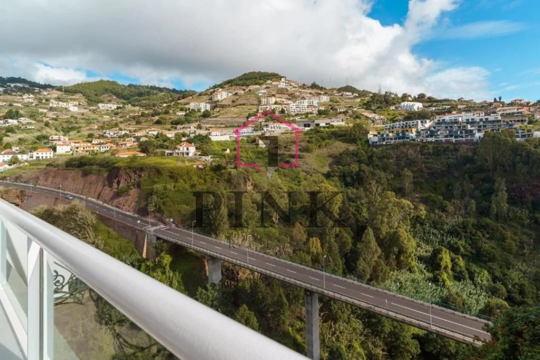 Apartamento T2 para Venda em Caniço Foto 21
