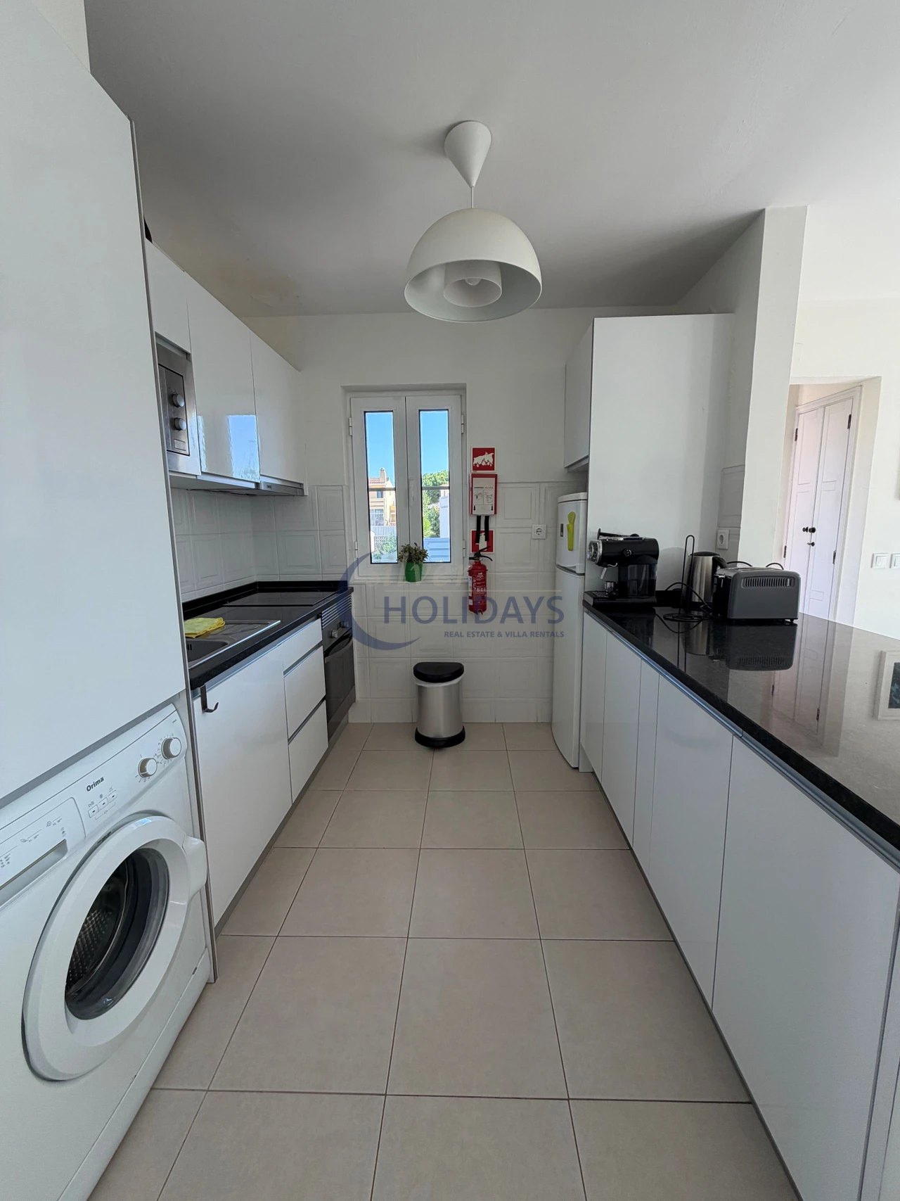 Apartamento T2 para Venda em Quarteira Foto 4