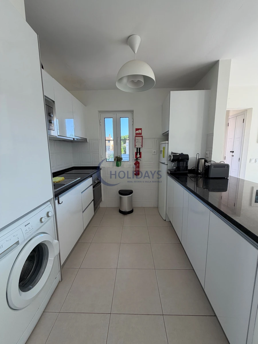 Apartamento T2 para Venda em Quarteira Foto 4
