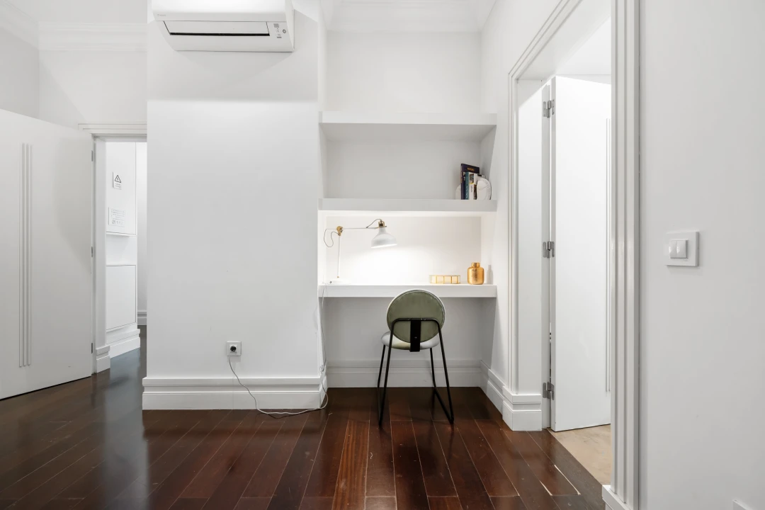 Apartamento T1 para Venda em Santa Maria Maior Foto 17