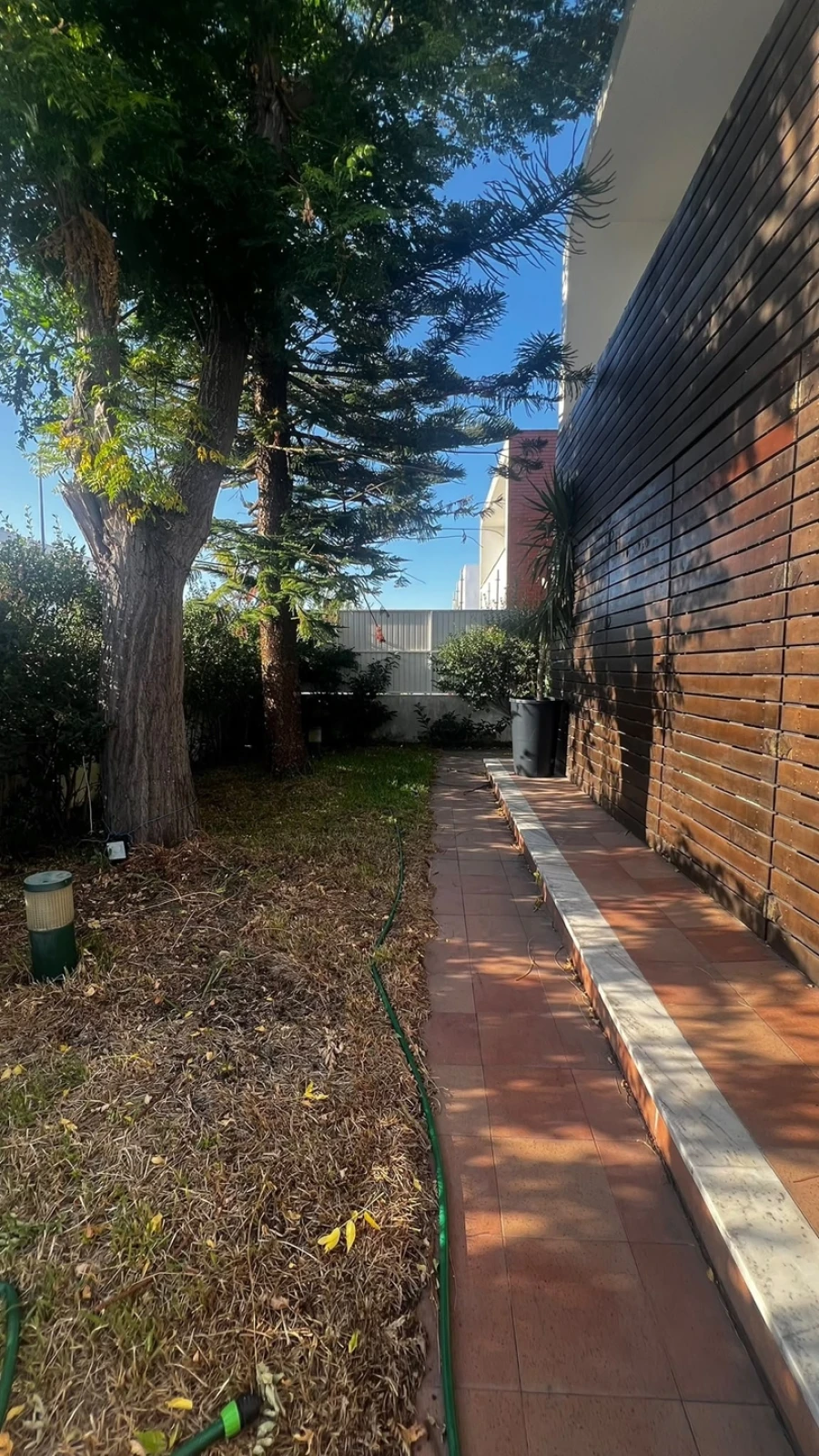 Moradia T4 para Venda em Alhos Vedros Foto 2