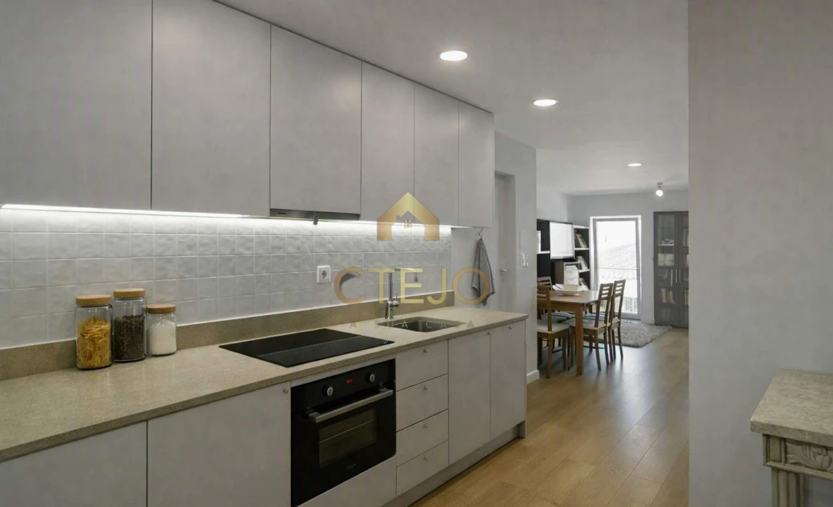 Apartamento T1 para Venda em Alhandra, São João dos Montes e Calhandriz Foto 1