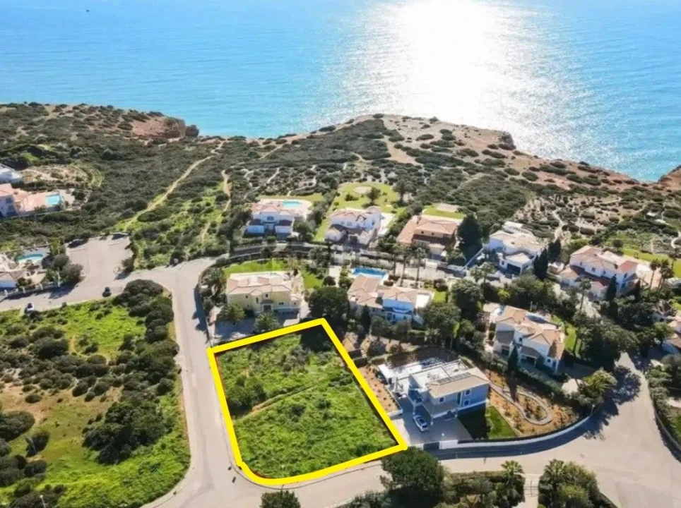 Terreno para Venda em Lagoa e Carvoeiro Foto 2