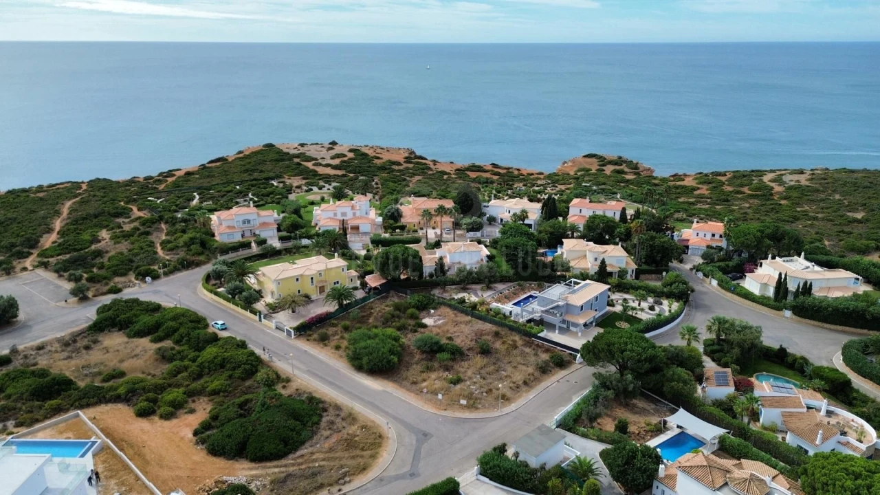 Terreno para Venda em Lagoa e Carvoeiro Foto 29