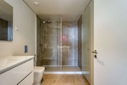 Apartamento T3 para Venda em Algés, Linda-A-Velha e Cruz Quebrada-Dafundo