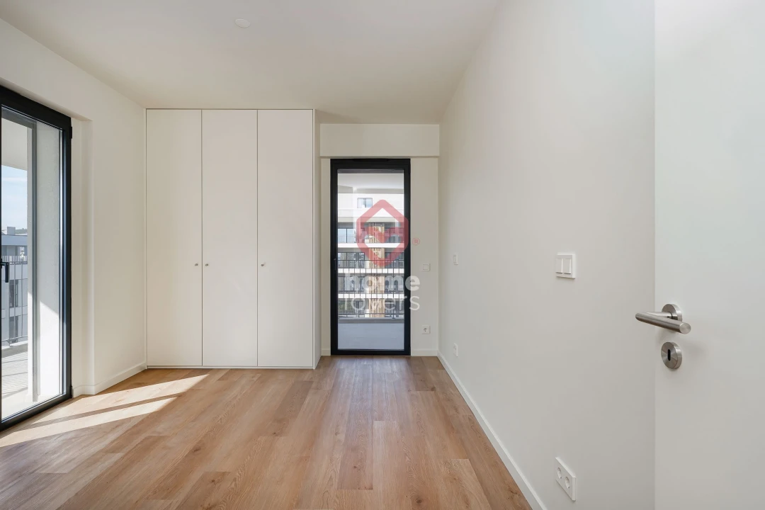 Apartamento T3 para Venda em Algés, Linda-A-Velha e Cruz Quebrada-Dafundo Foto 12