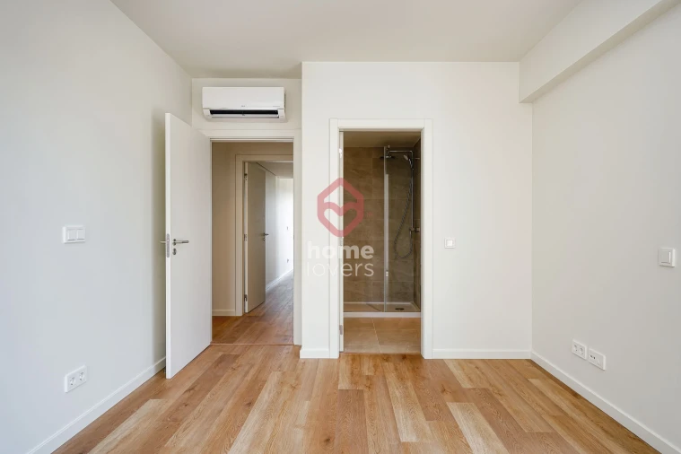 Apartamento T3 para Venda em Algés, Linda-A-Velha e Cruz Quebrada-Dafundo Foto 16