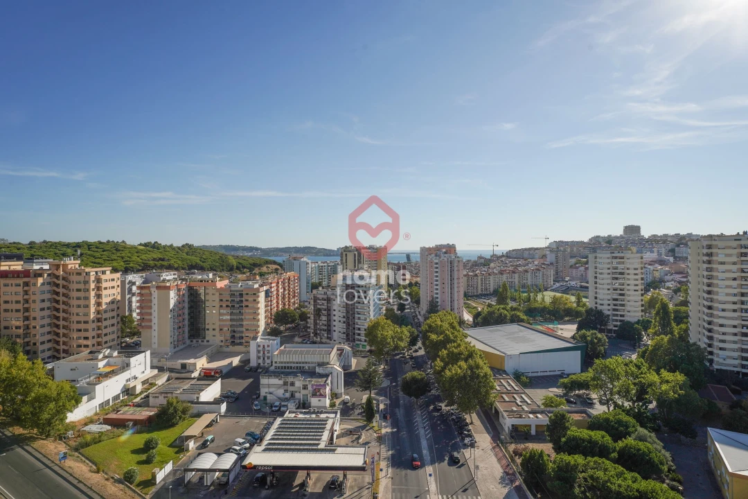 Apartamento T3 para Venda em Algés, Linda-A-Velha e Cruz Quebrada-Dafundo Foto 4