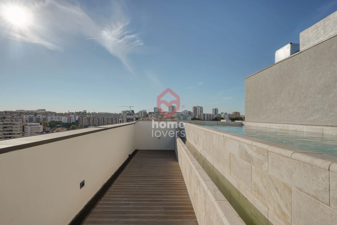 Apartamento T4 para Venda em Algés, Linda-A-Velha e Cruz Quebrada-Dafundo Foto 31
