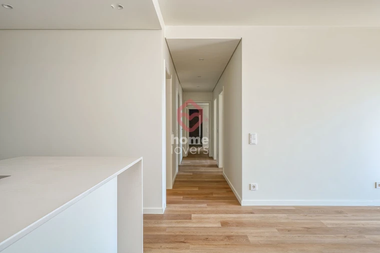 Apartamento T4 para Venda em Algés, Linda-A-Velha e Cruz Quebrada-Dafundo Foto 13