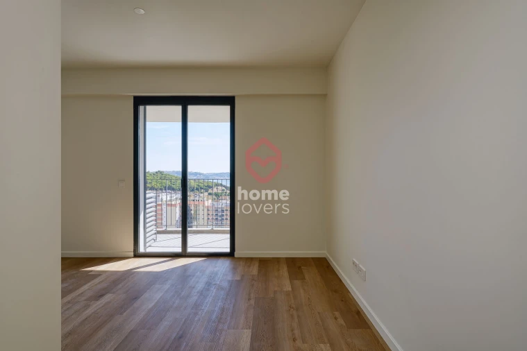 Apartamento T4 para Venda em Algés, Linda-A-Velha e Cruz Quebrada-Dafundo Foto 14