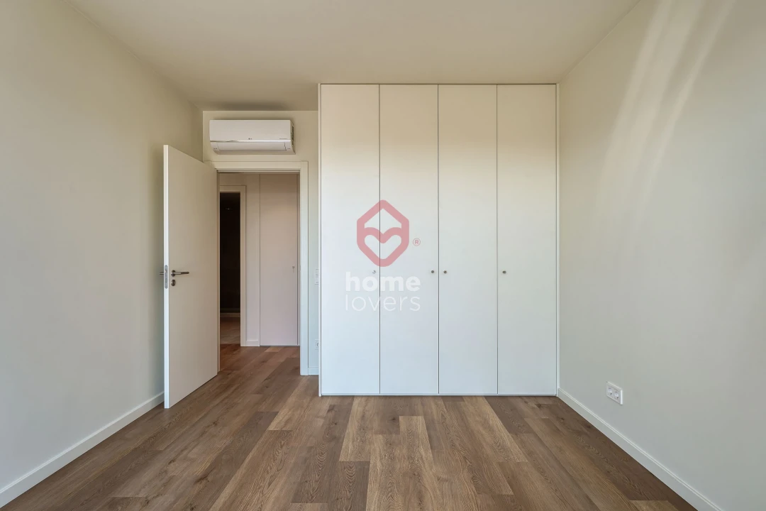 Apartamento T4 para Venda em Algés, Linda-A-Velha e Cruz Quebrada-Dafundo Foto 20