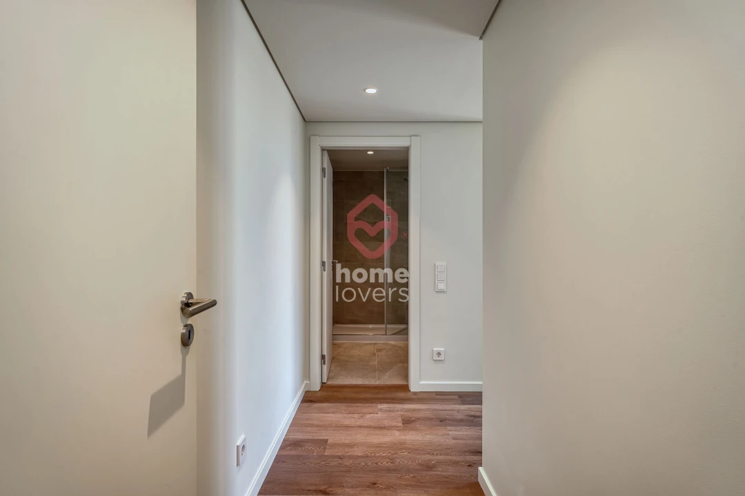 Apartamento T4 para Venda em Algés, Linda-A-Velha e Cruz Quebrada-Dafundo Foto 18
