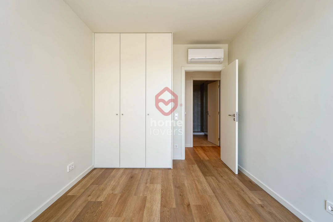 Apartamento T4 para Venda em Algés, Linda-A-Velha e Cruz Quebrada-Dafundo Foto 25