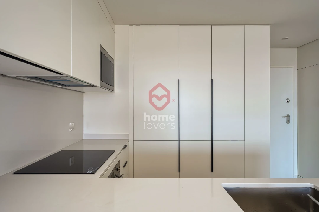 Apartamento T4 para Venda em Algés, Linda-A-Velha e Cruz Quebrada-Dafundo Foto 9