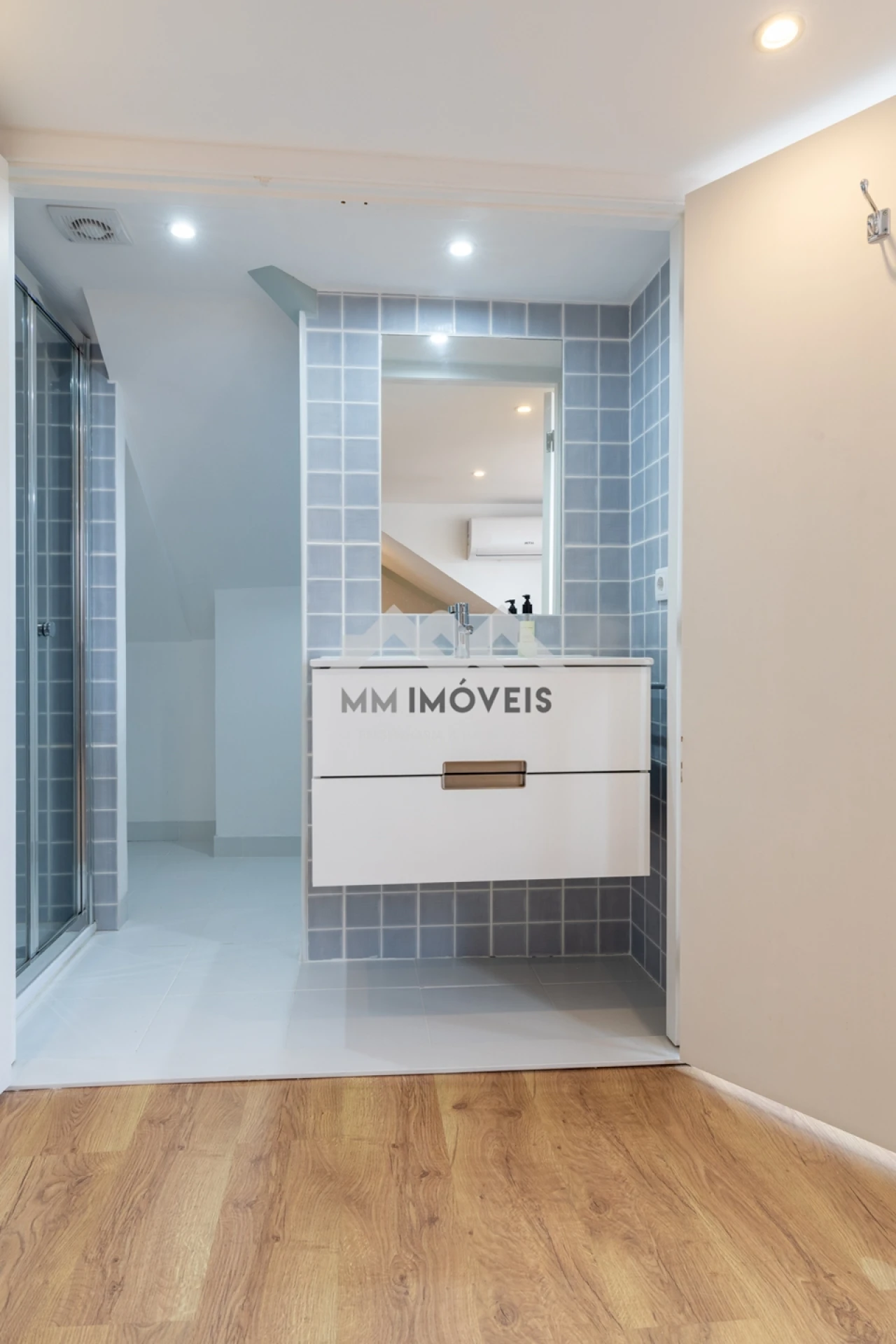 Apartamento T4 para Arrendamento em Aldoar, Foz do Douro e Nevogilde Foto 37