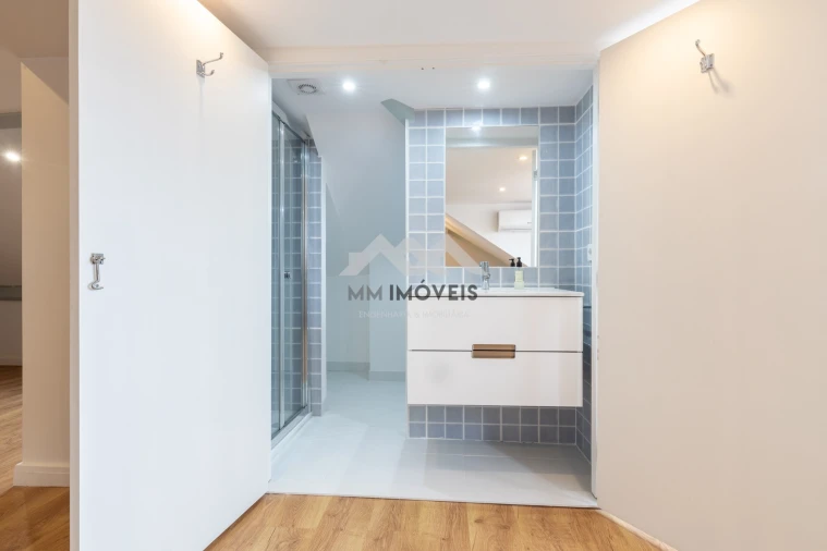 Apartamento T4 para Arrendamento em Aldoar, Foz do Douro e Nevogilde Foto 36