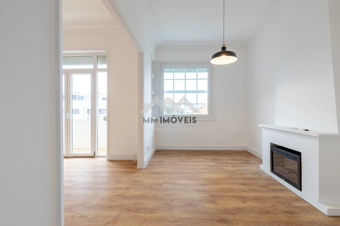 Apartamento T4 para Arrendamento em Aldoar, Foz do Douro e Nevogilde Foto 7