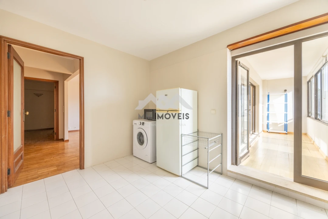 Apartamento T3 para Venda em Paranhos Foto 18