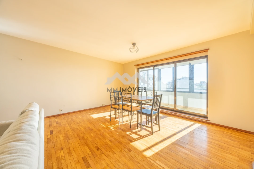 Apartamento T3 para Venda em Paranhos Foto 33