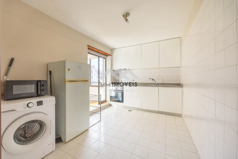 Apartamento T3 para Venda em Paranhos Foto 14